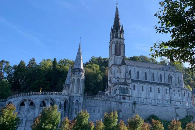 De heiligdommen van Lourdes