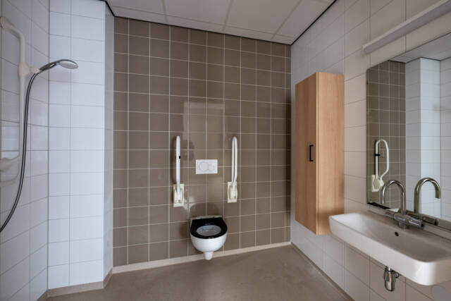 Oktober 2023: De eerste badkamers zijn klaar